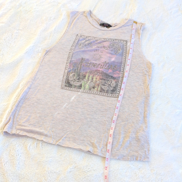 🌷3/15🌷 Love, Peace, & Lazy Days Muscle T size S - Picture 2 of 4